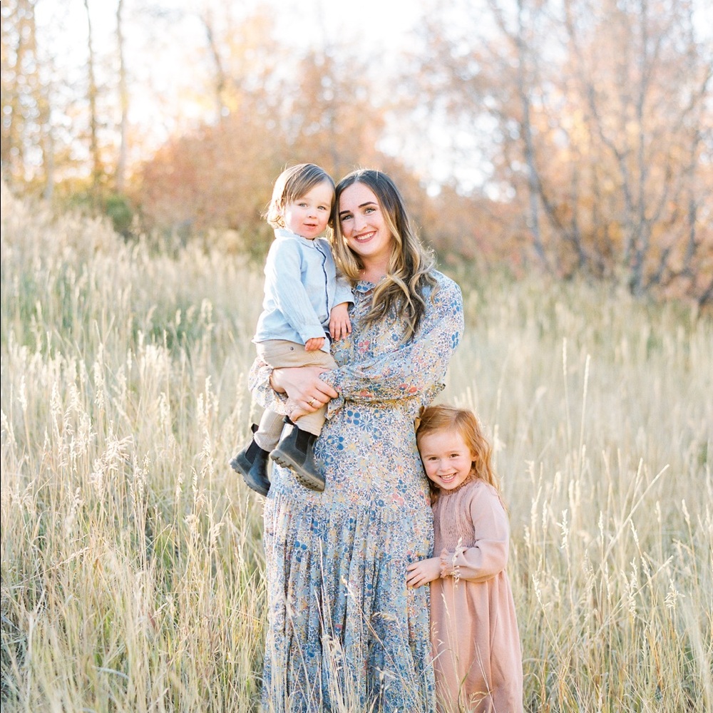 Meet your Posher, Ally